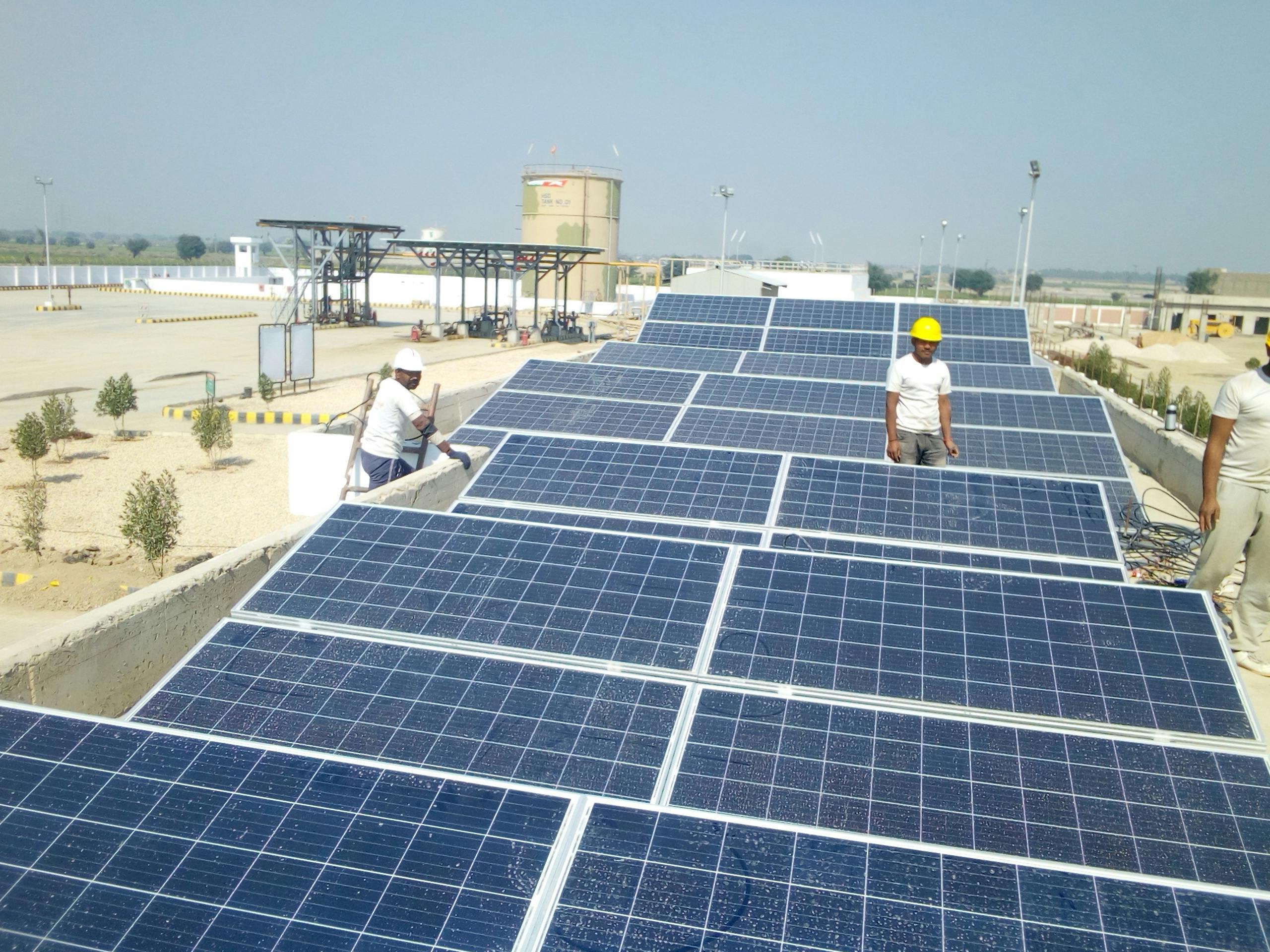 On-Grid vs Off-Grid Solar System: Which One is Better for Your Home?